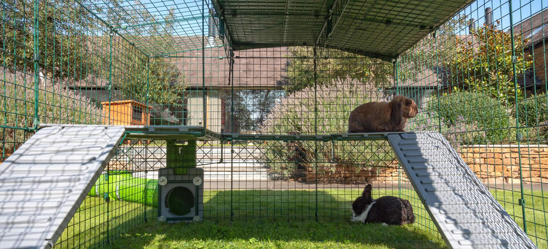 Le Piattaforme Zippi sono perfette in tutte le stagioni dato che assicurano protezione da vento, pioggia e sole.