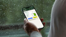 Primo piano dell'app Omlet su un telefono